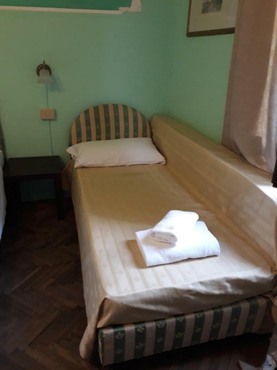 Residenza Ponte Degli Scalziヴェネツィア エクステリア 写真